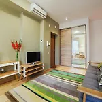 Ballare House